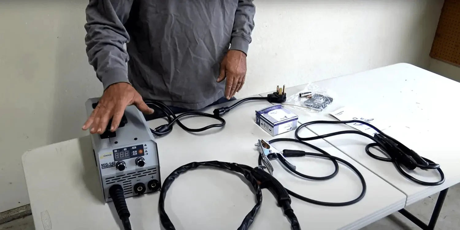 Light Weight Welding Machine Review | Cheap 2 in 1 Welder &ndash; Simder Welder